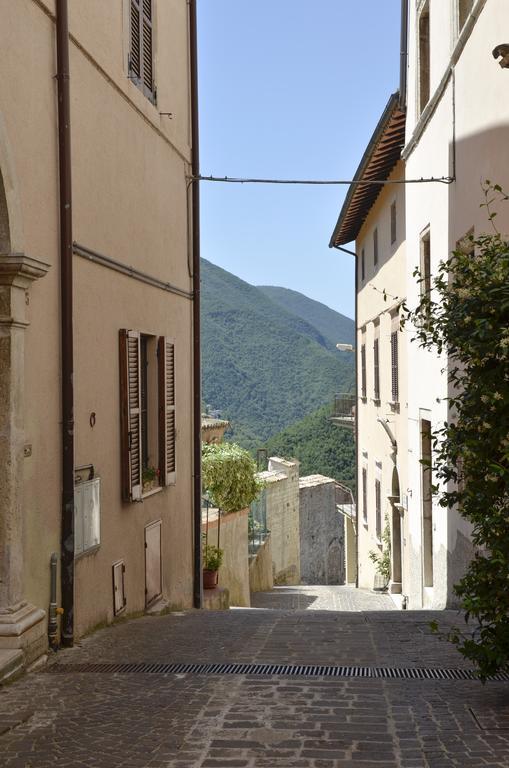 Villa La Torre Del Cerreto à Cerreto di Spoleto Extérieur photo