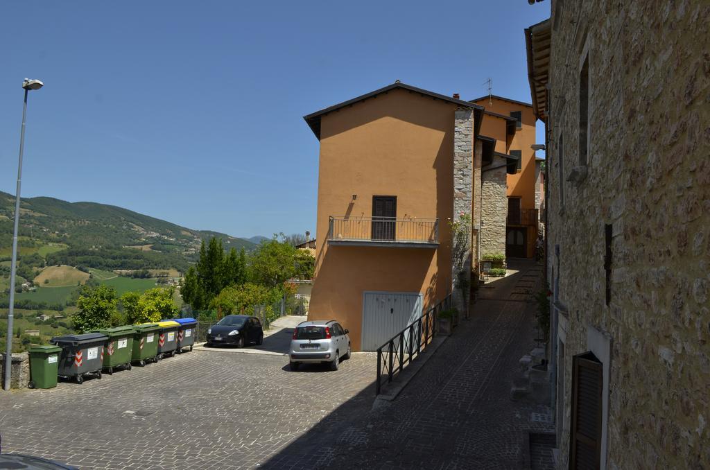 Villa La Torre Del Cerreto à Cerreto di Spoleto Extérieur photo