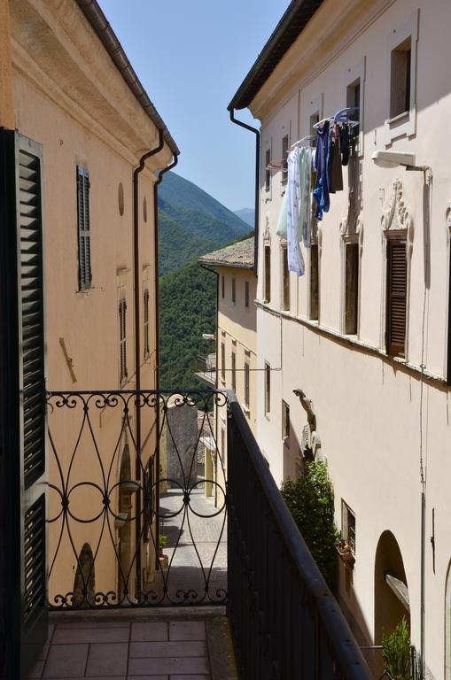 Villa La Torre Del Cerreto à Cerreto di Spoleto Extérieur photo